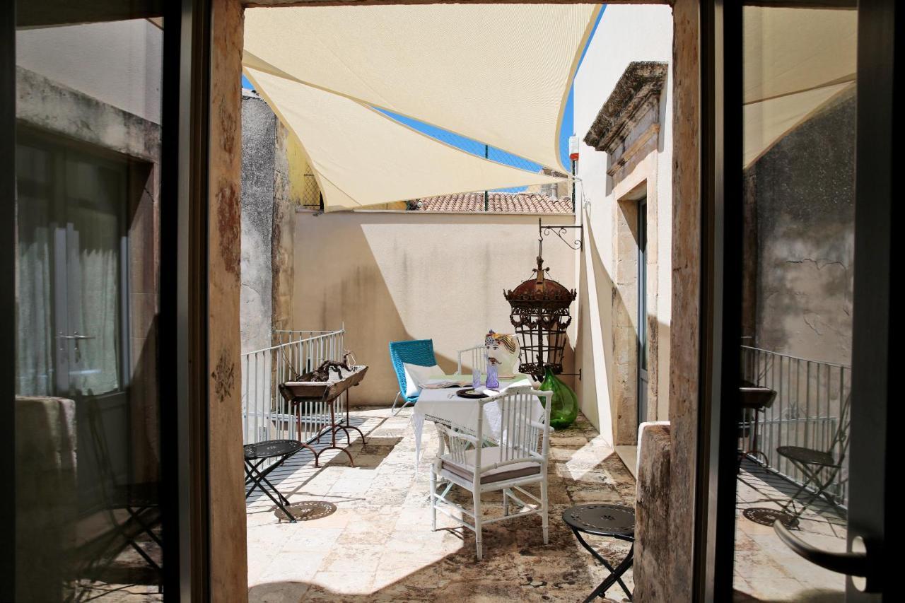 Vila Dimora Di Catullo - Ospitalita Di Charme Palazzolo Acreide Exteriér fotografie